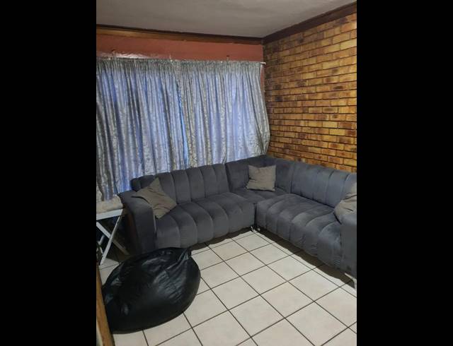 4 BEDROOM HOUSE FOR SALE IN FLORIDA